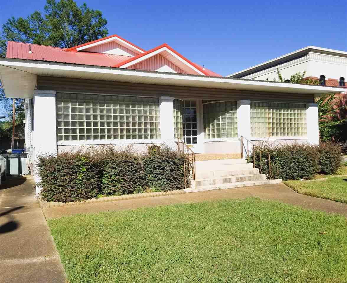 1019 Forrest Avenue - Photo 1