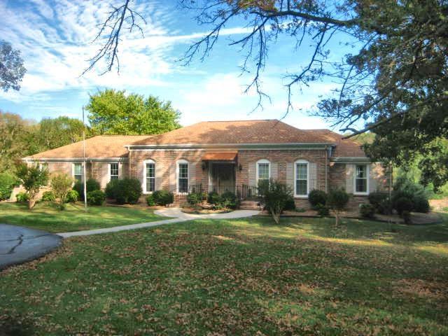 15 Timberlake Drive - Photo 1