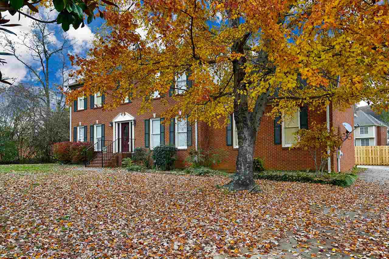 106 Danvers Drive - Photo 1