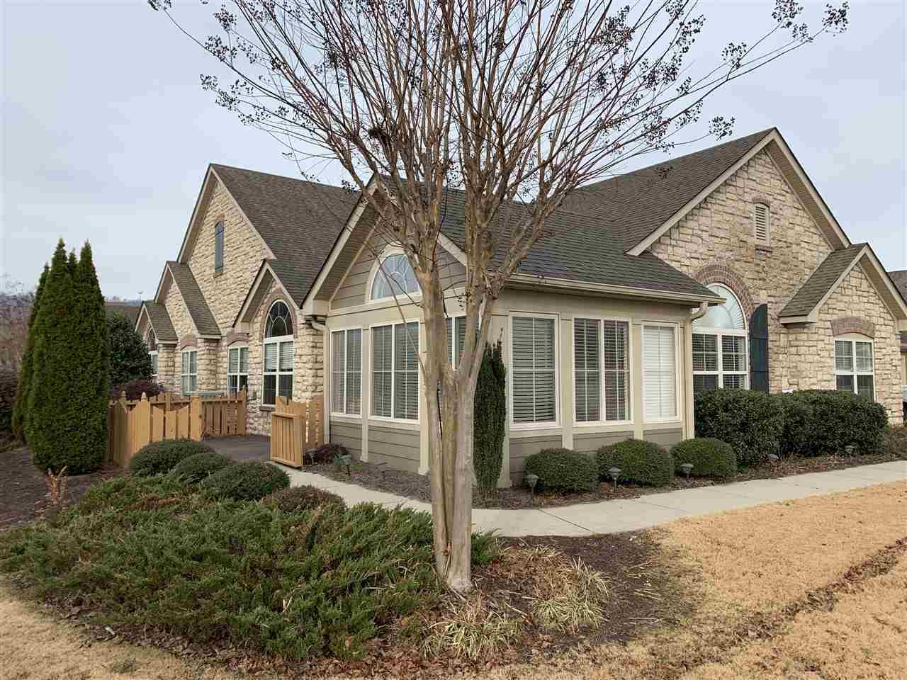 30 Laurel Lane - Photo 1