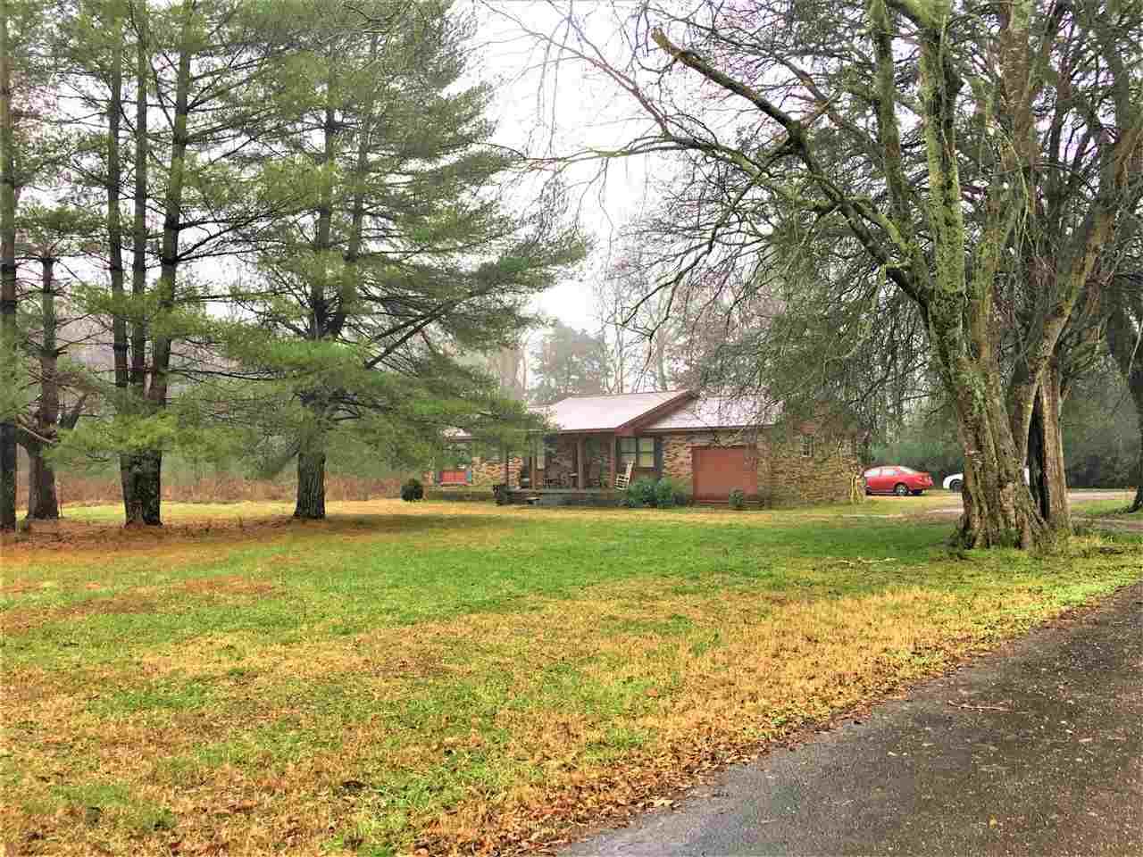 121 Shackleford Road - Photo 1