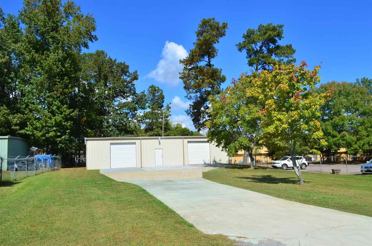 3423 Rainbow Parkway - Photo 1