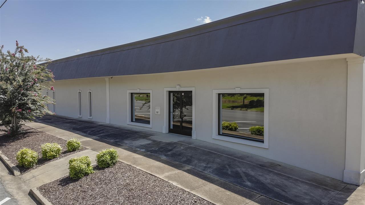 307 Grand Avenue - Photo 1