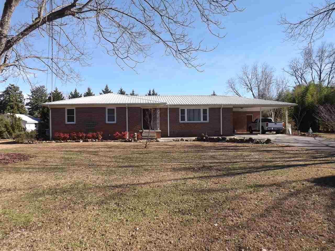 1114 Larry Street - Photo 1