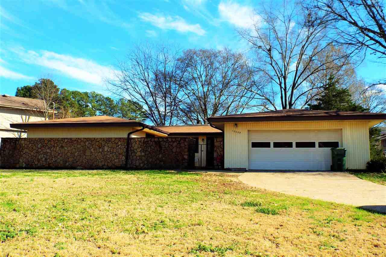 10029 Nadina Drive - Photo 1