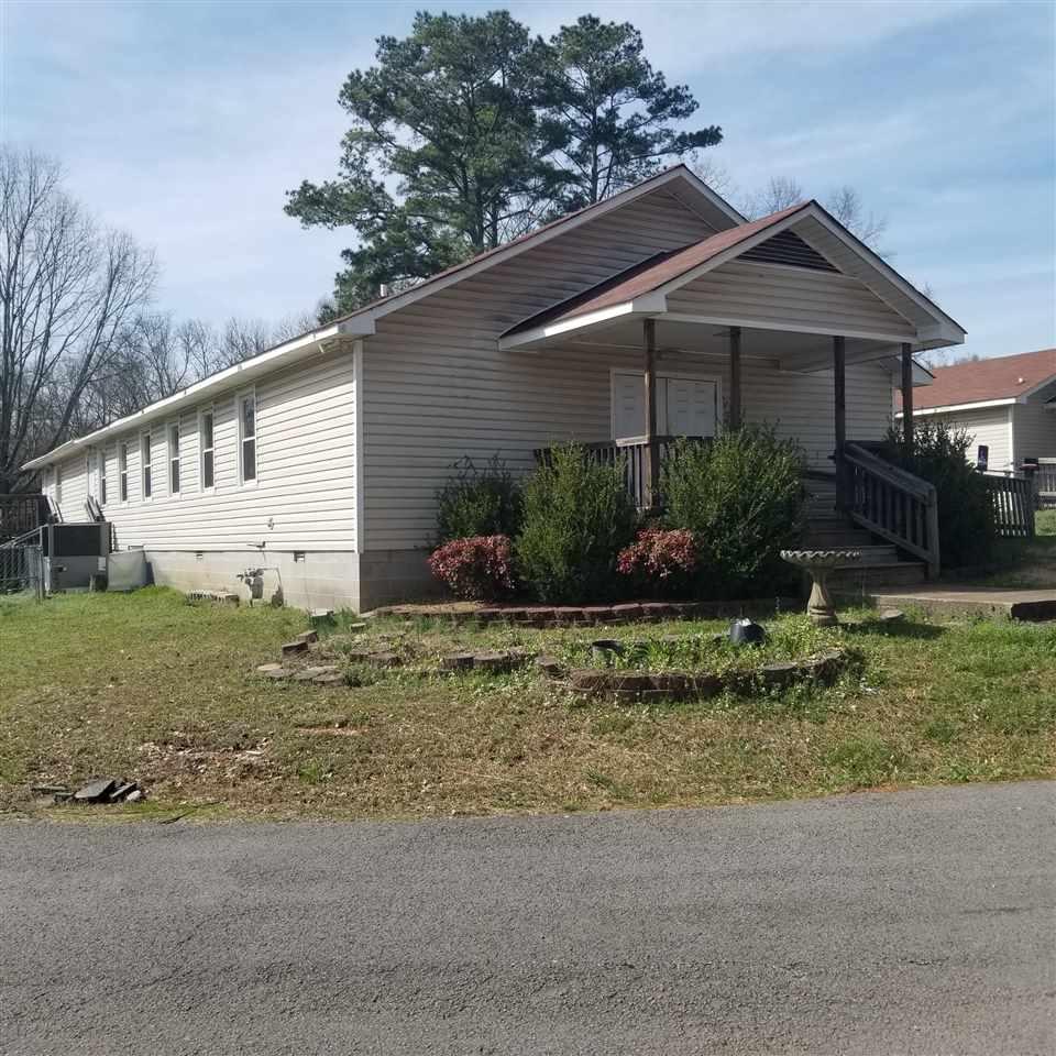 215 Ridley Street - Photo 1