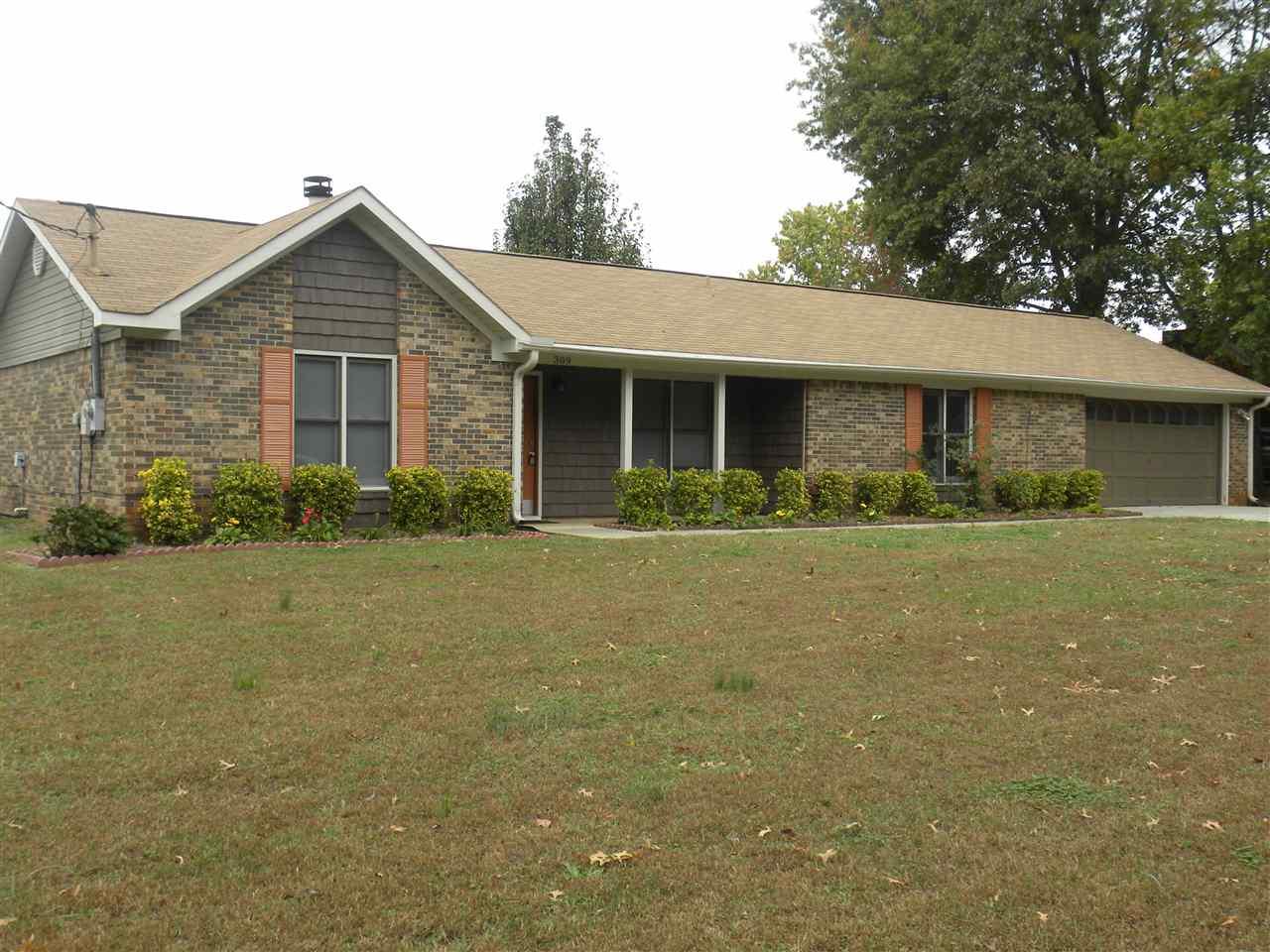 309 Glenwood Drive - Photo 1