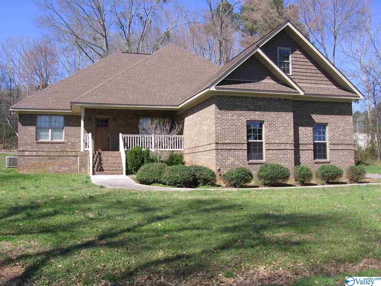 2400 Thomas Avenue - Photo 1
