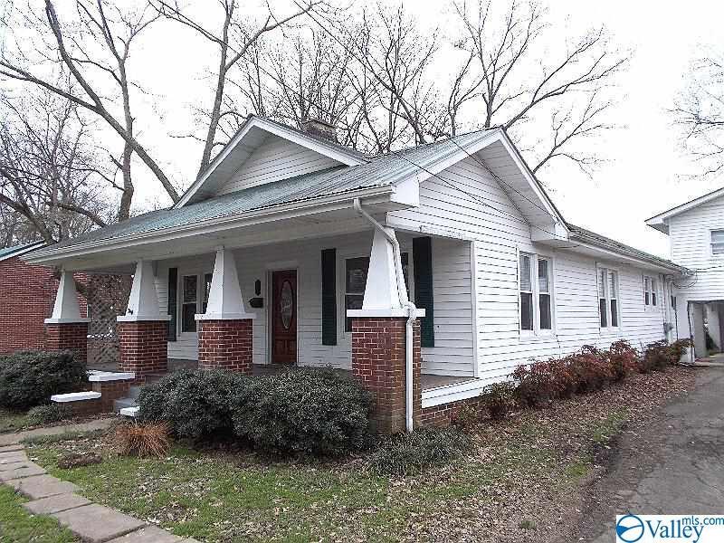 714 South Market Street - Photo 1