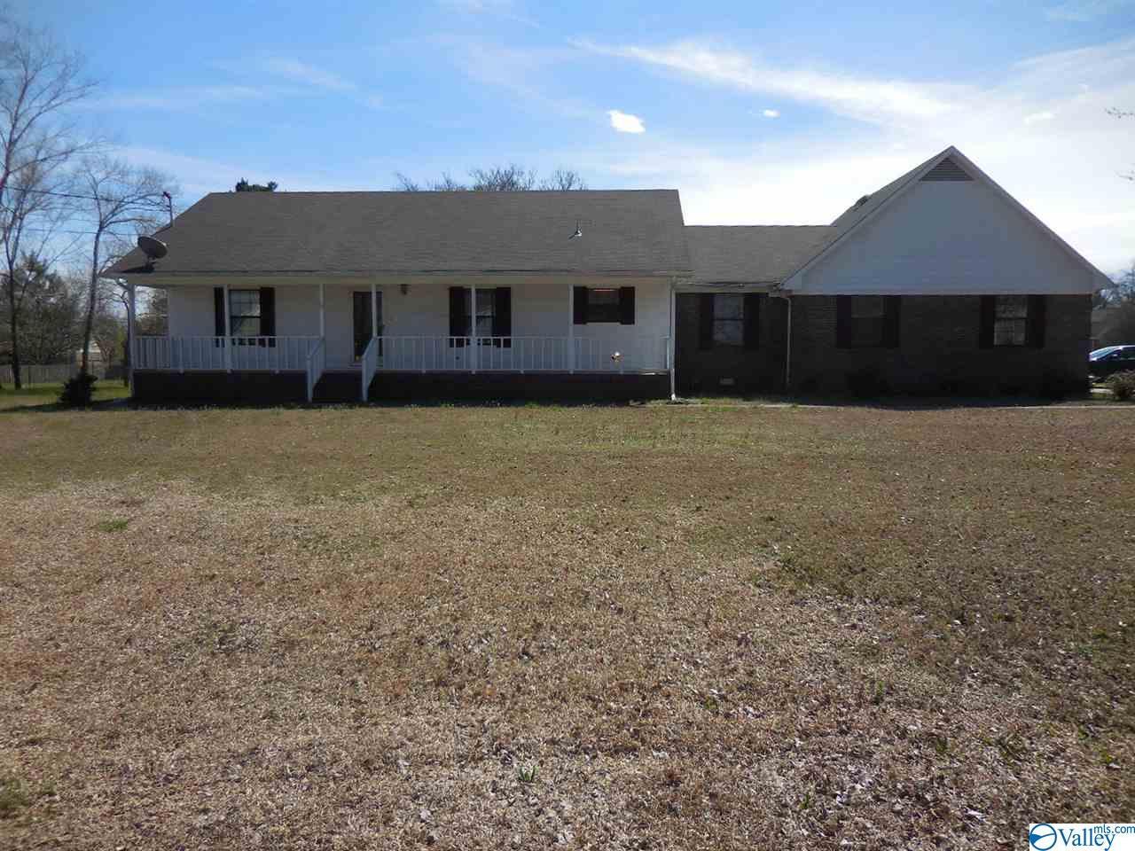143 Hazelwood Drive - Photo 1