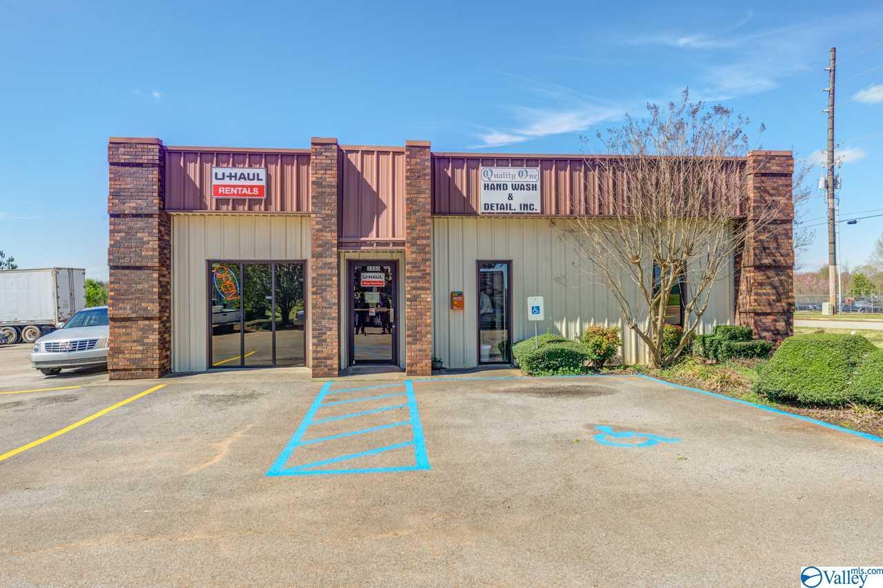 3260 Wall Triana Hwy - Photo 1