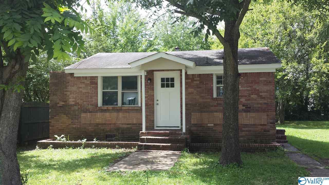216 Ward Avenue - Photo 1