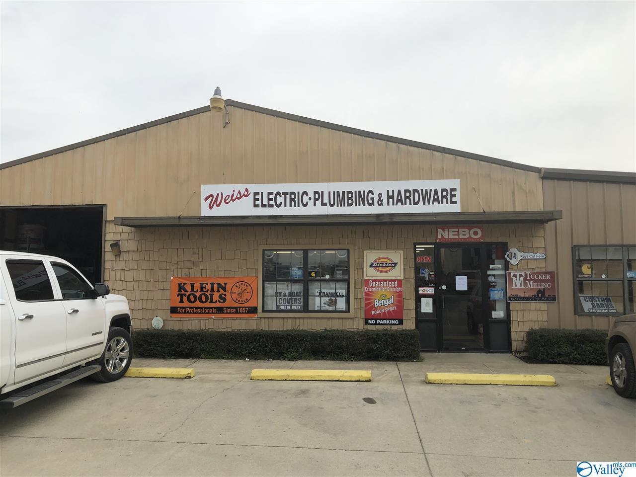 735 Piedmont Hwy - Photo 1