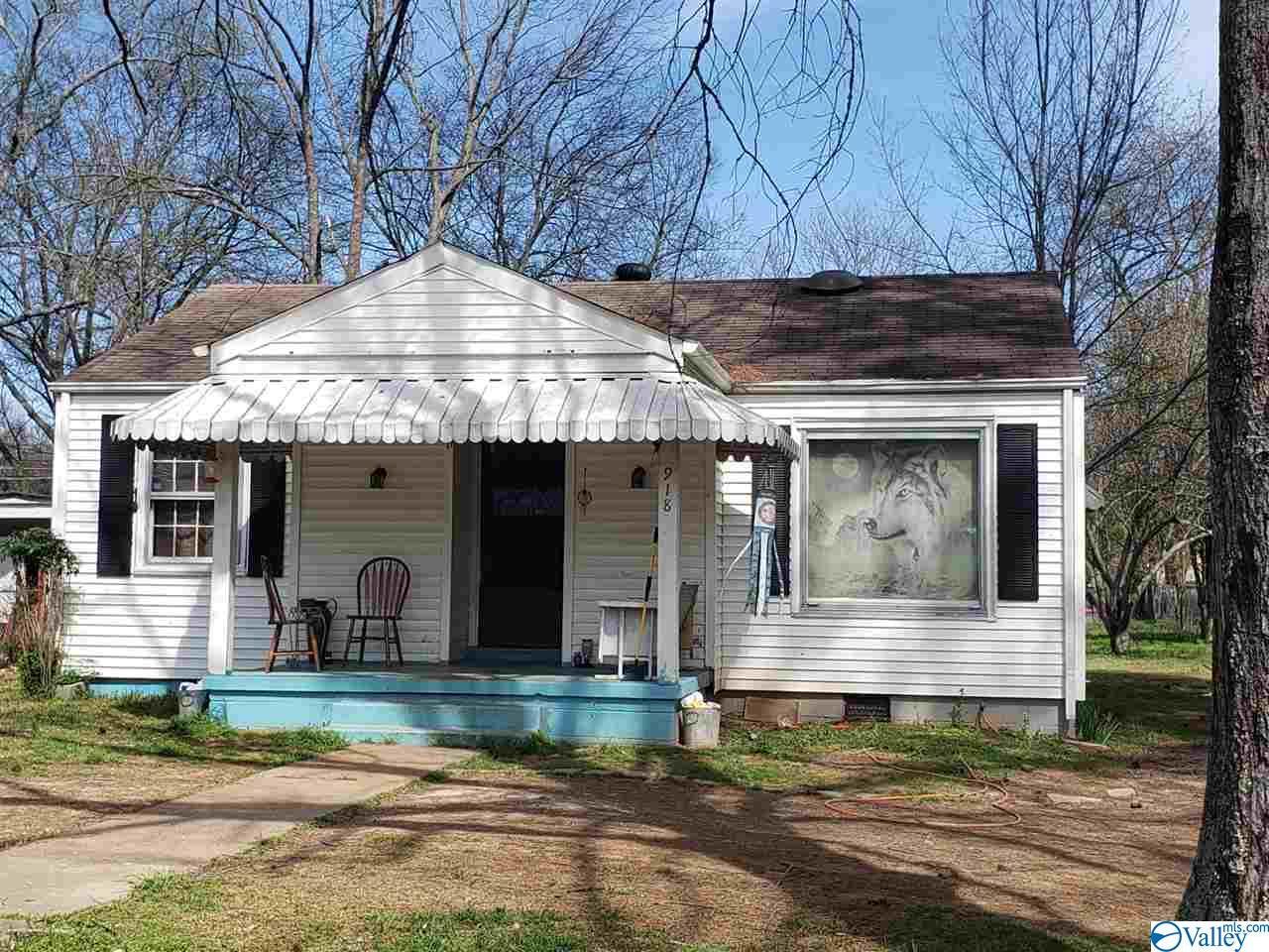 918 Linwood Drive - Photo 1