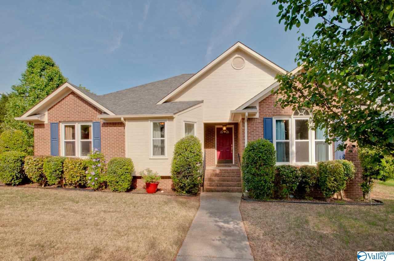 180 Jarrett Lane - Photo 1