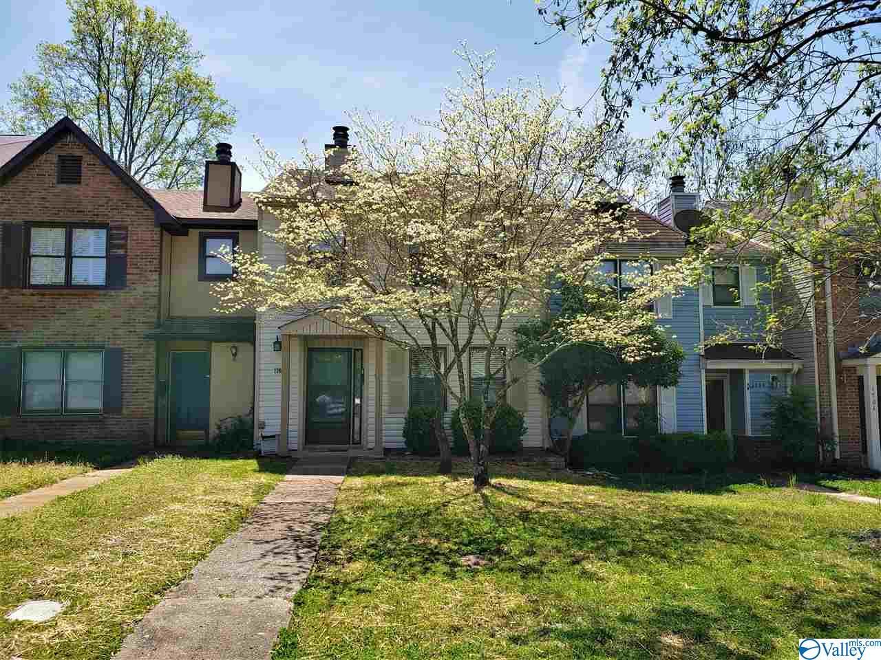 1708 Ward Avenue - Photo 1