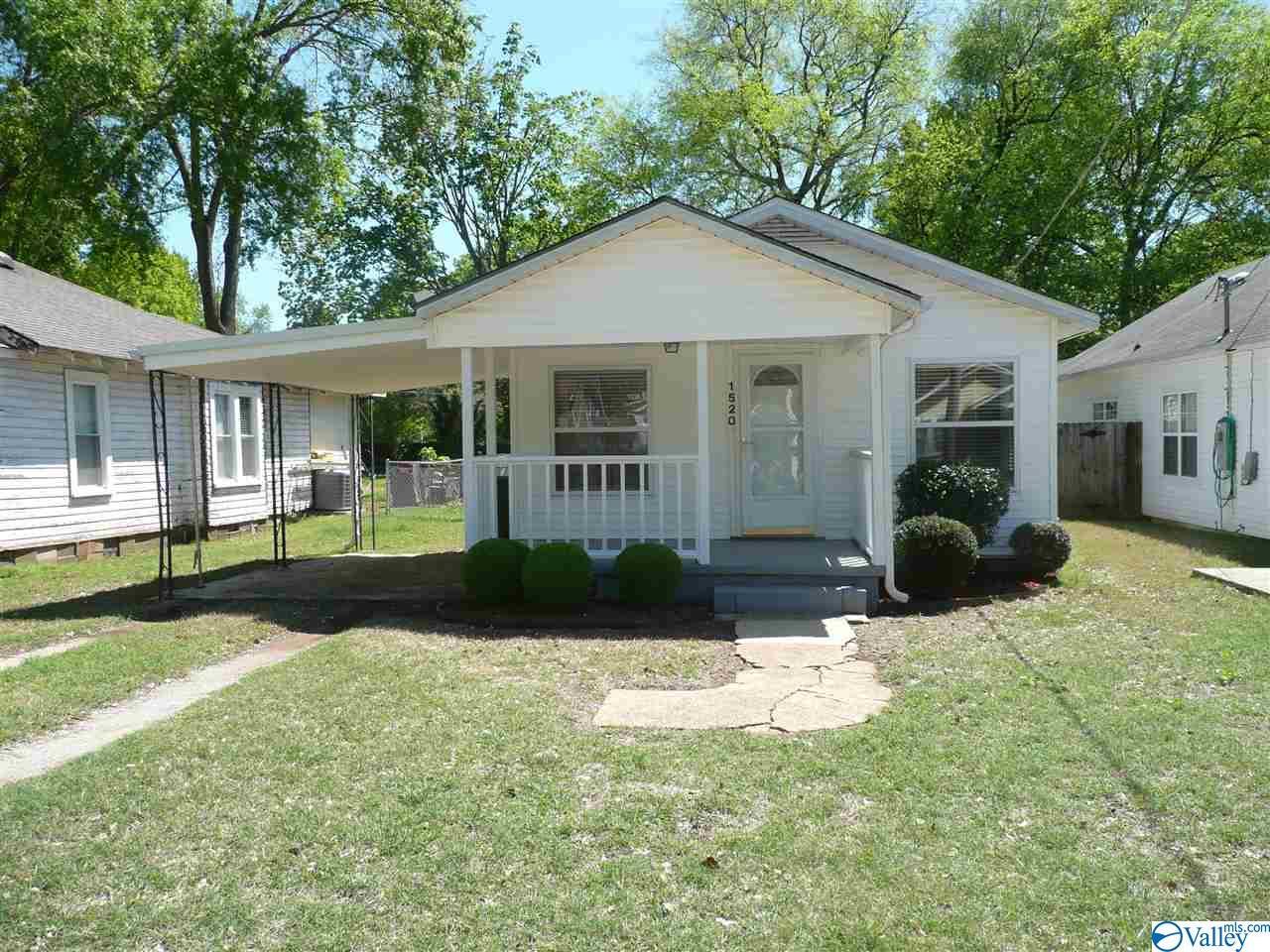 1520 Beirne Avenue - Photo 1