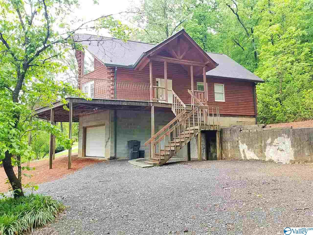583 Tanglewood Lane - Photo 1