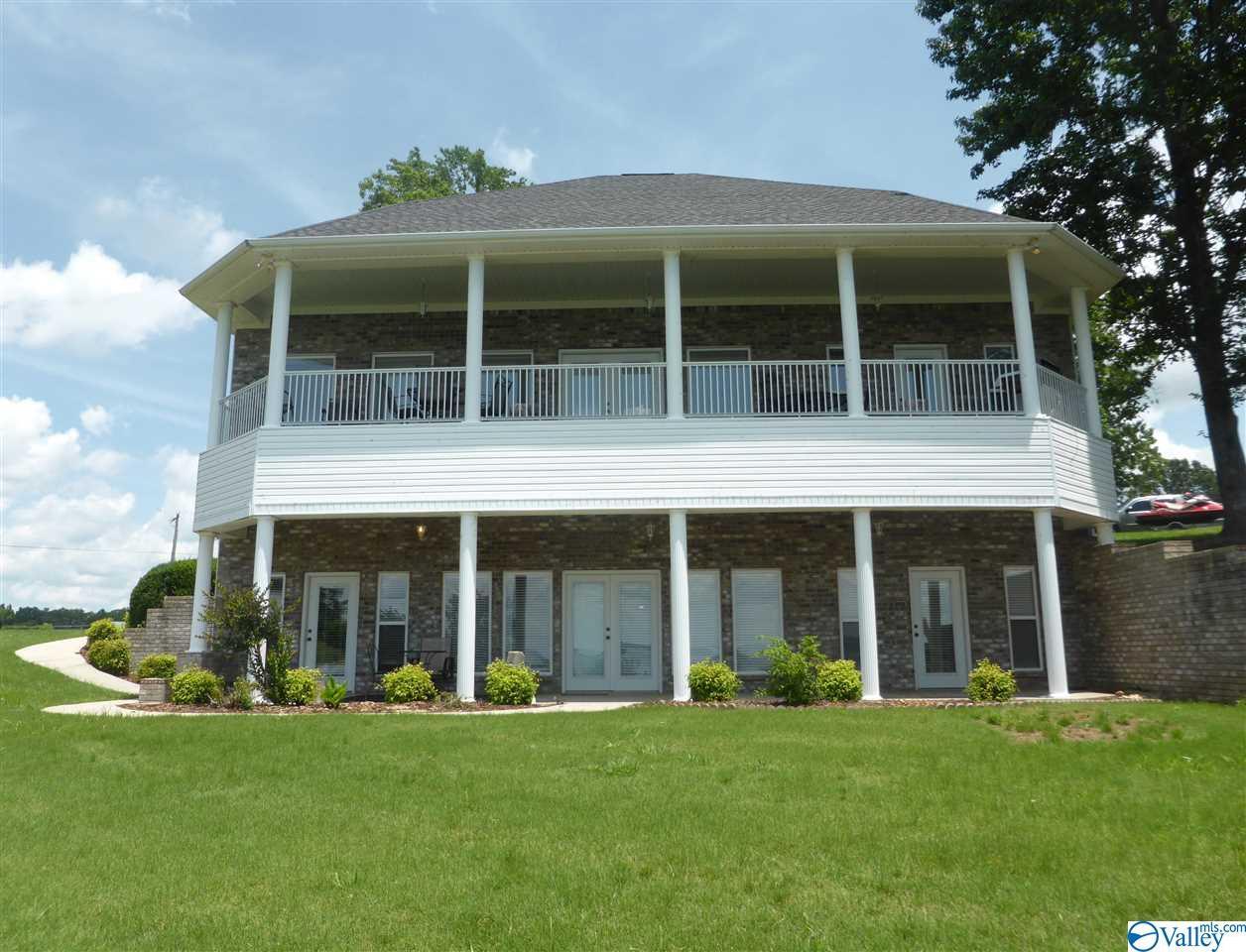 5164 The Loop - Photo 1