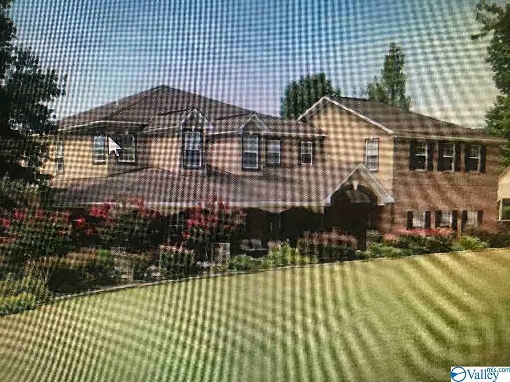 41 Douglas Drive - Photo 1