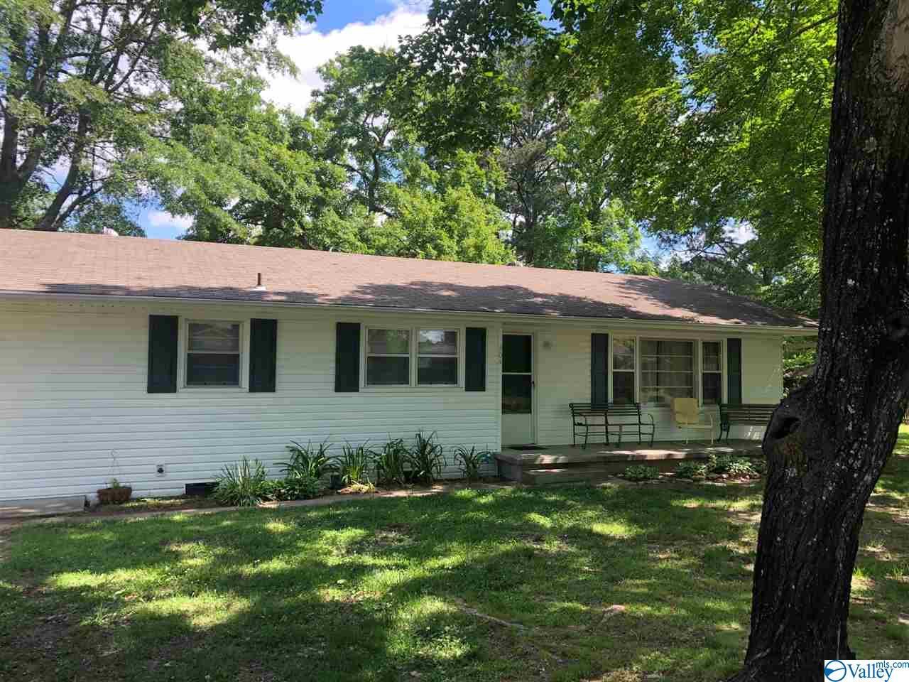 504 Sunset Avenue - Photo 1