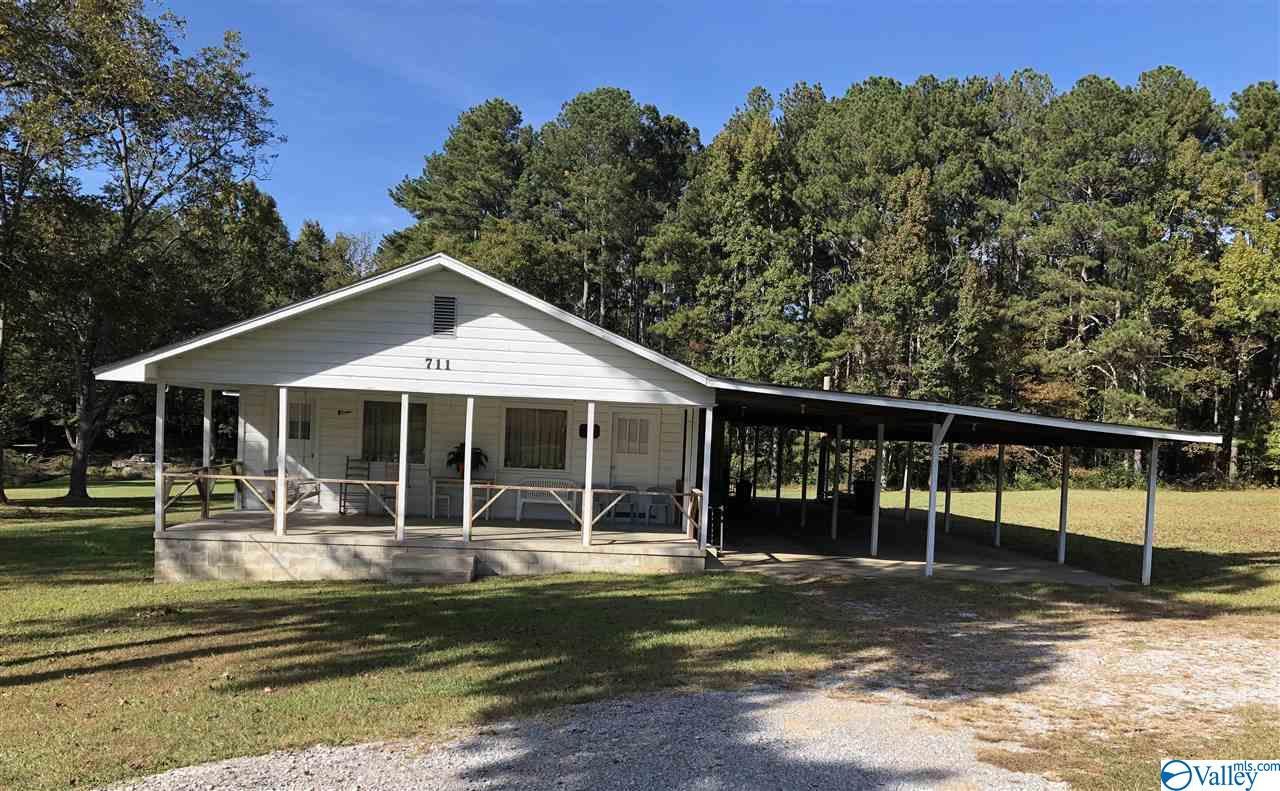 711 Rabbittown Road - Photo 1