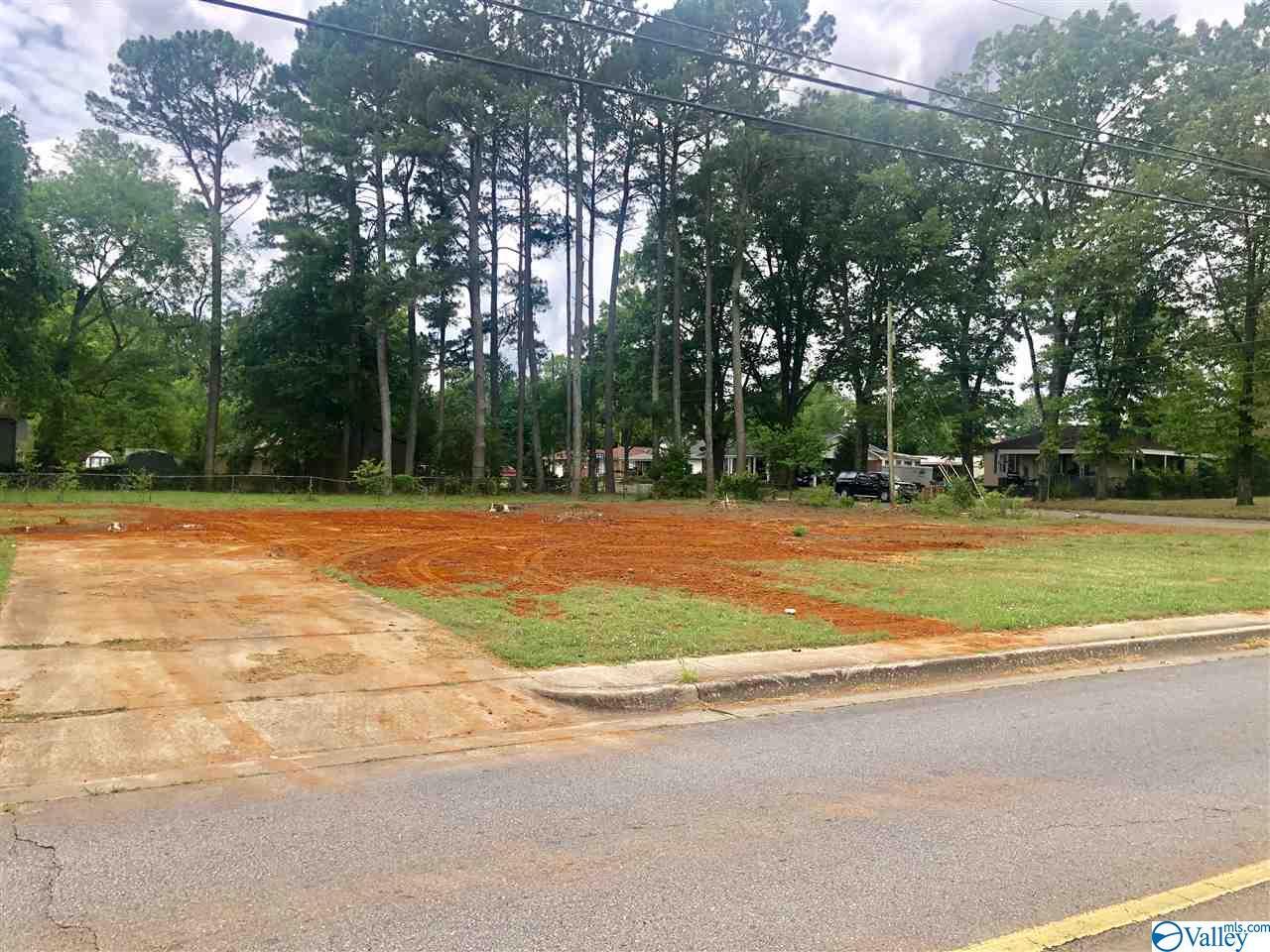 1505 8TH STREET - Photo 1