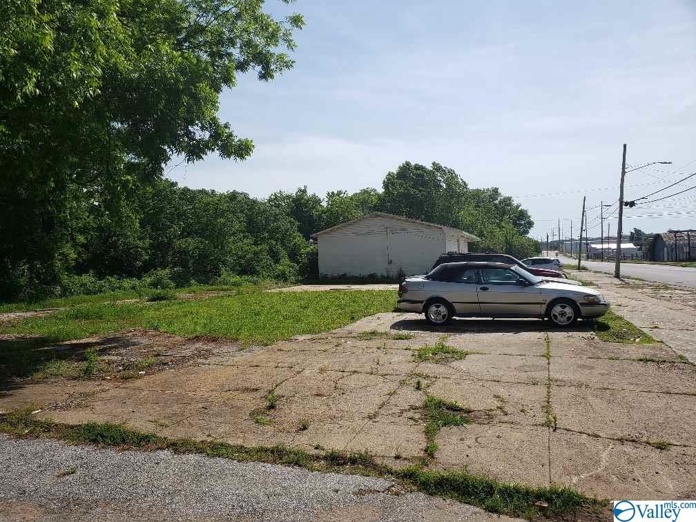 308 West Moulton Street - Photo 1