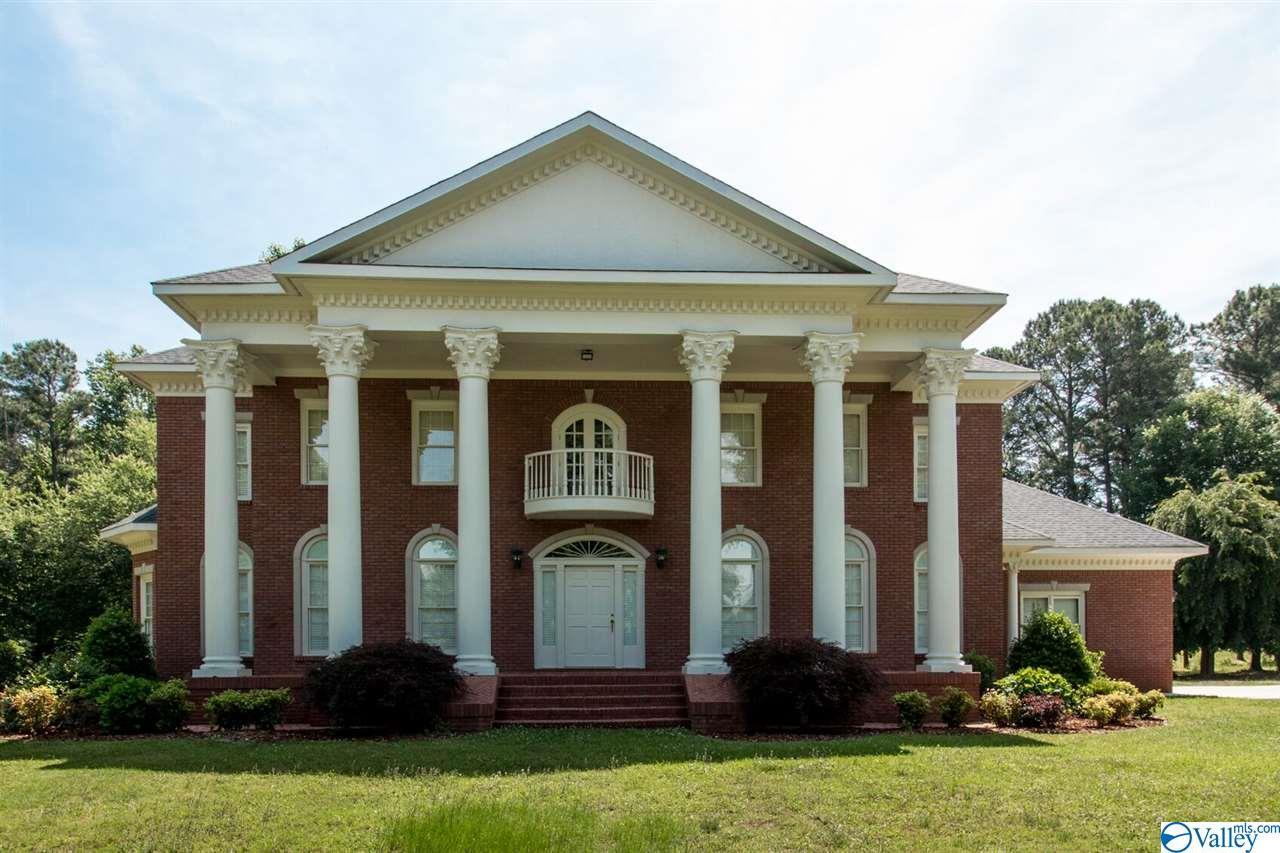610 10TH STREET - Photo 1
