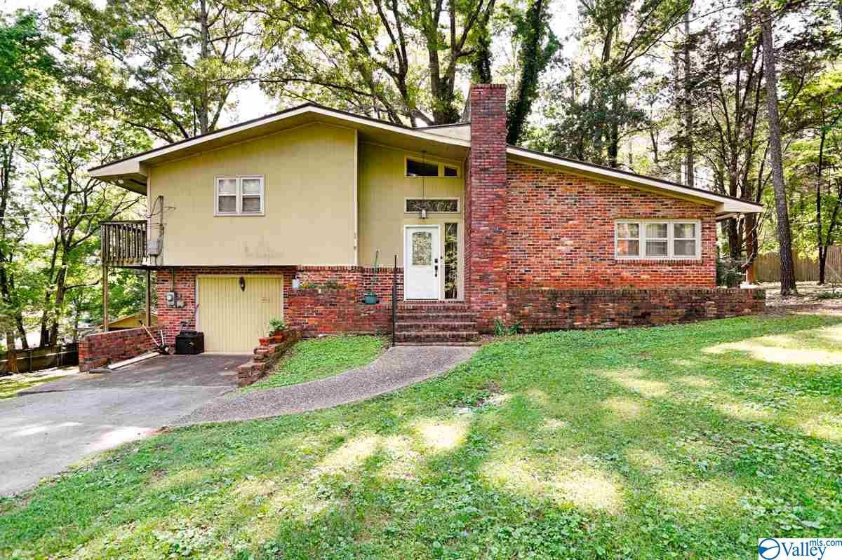 261 Western Hills Drive - Photo 1