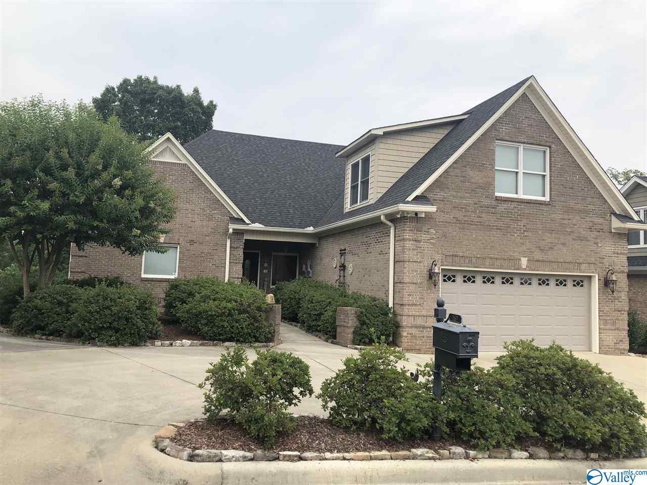 167 Oak Crest Drive - Photo 1