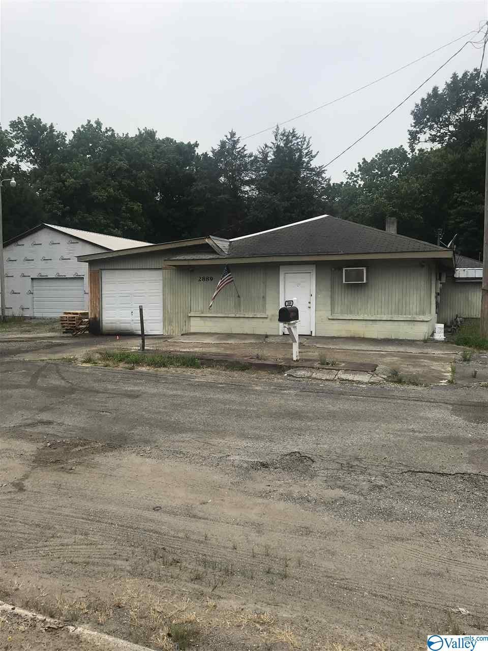 2889 Scottsboro Hwy - Photo 1
