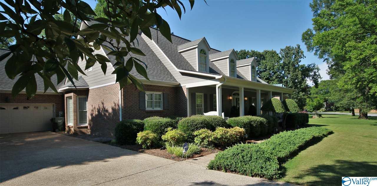 1418 Regency Blvd - Photo 1