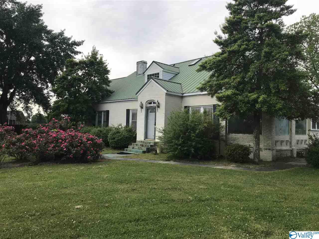 16771 Oakdale Road - Photo 1