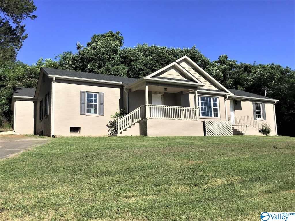 10101 Memorial Pkwy - Photo 1