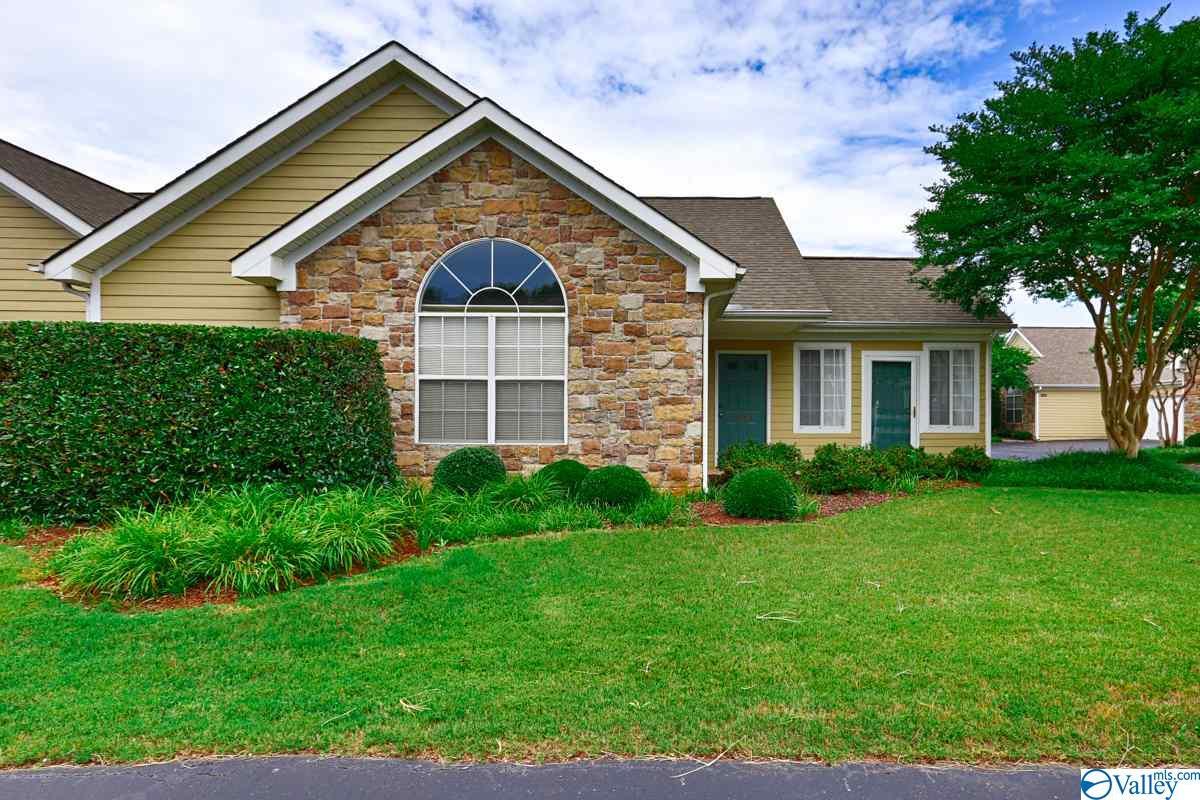 1042 Cathedral Circle - Photo 1