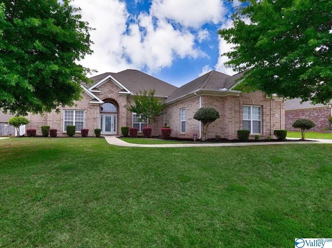 133 Legacy Cove Drive - Photo 1