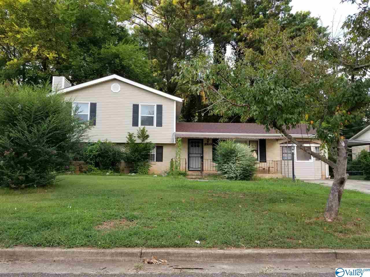 2510 Greenhill Drive - Photo 1
