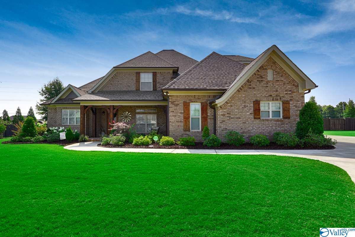 24964 Beacon Circle - Photo 1