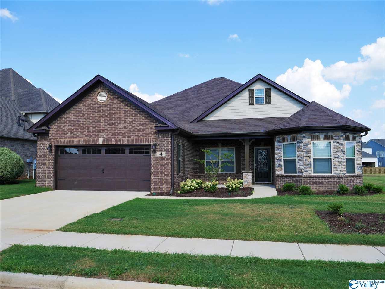 4 Maple Grove Blvd - Photo 1