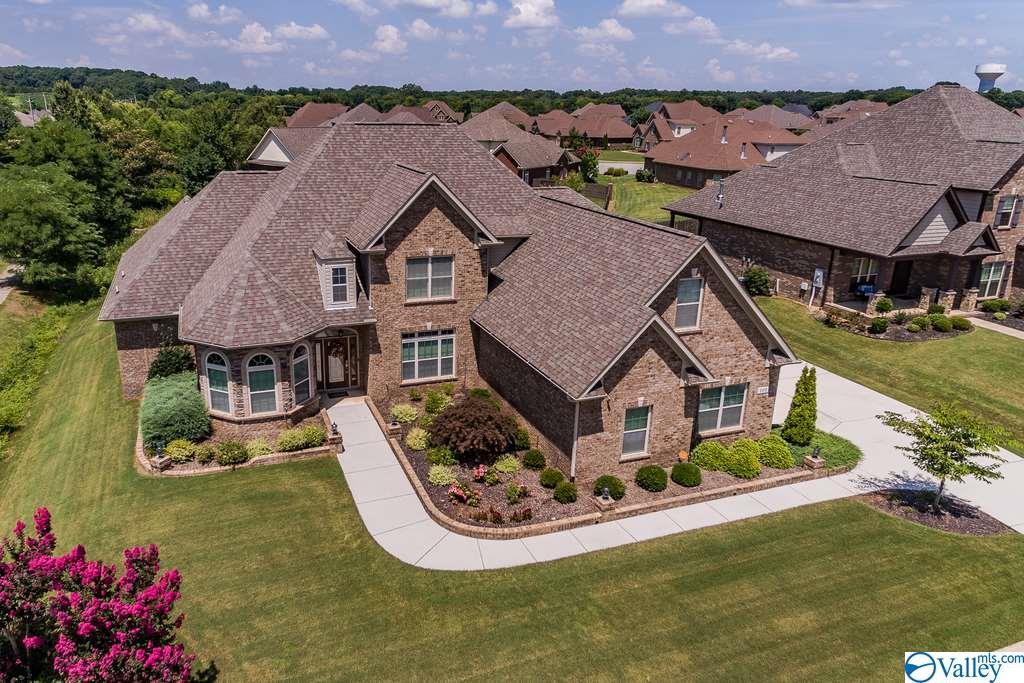 101 Preston Wood Drive - Photo 1