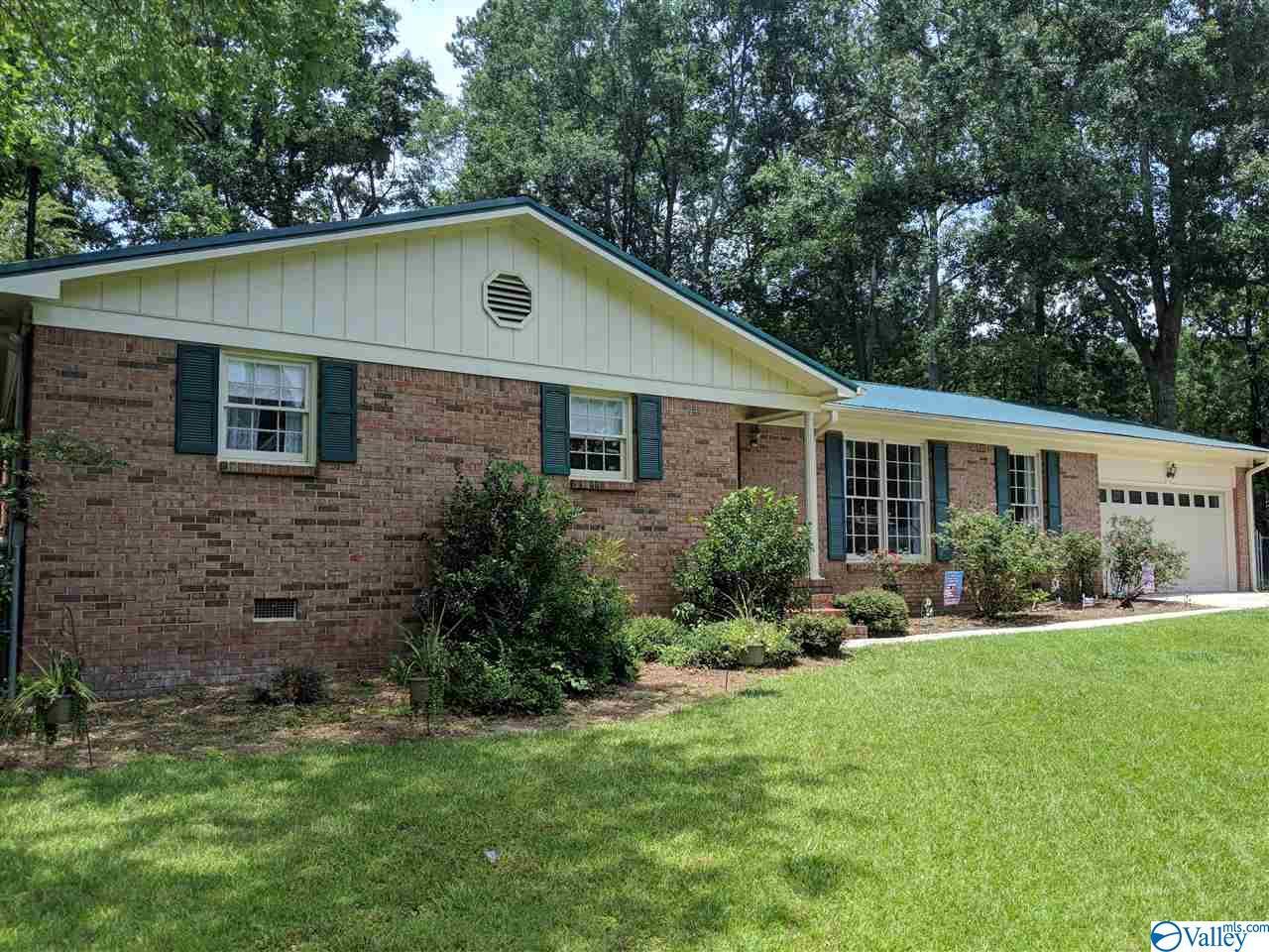 310 Waddill Circle - Photo 1
