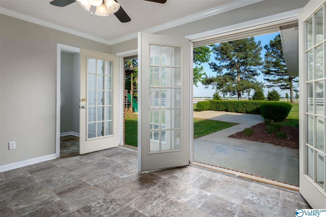 9336 Pulaski Pike - Photo 1