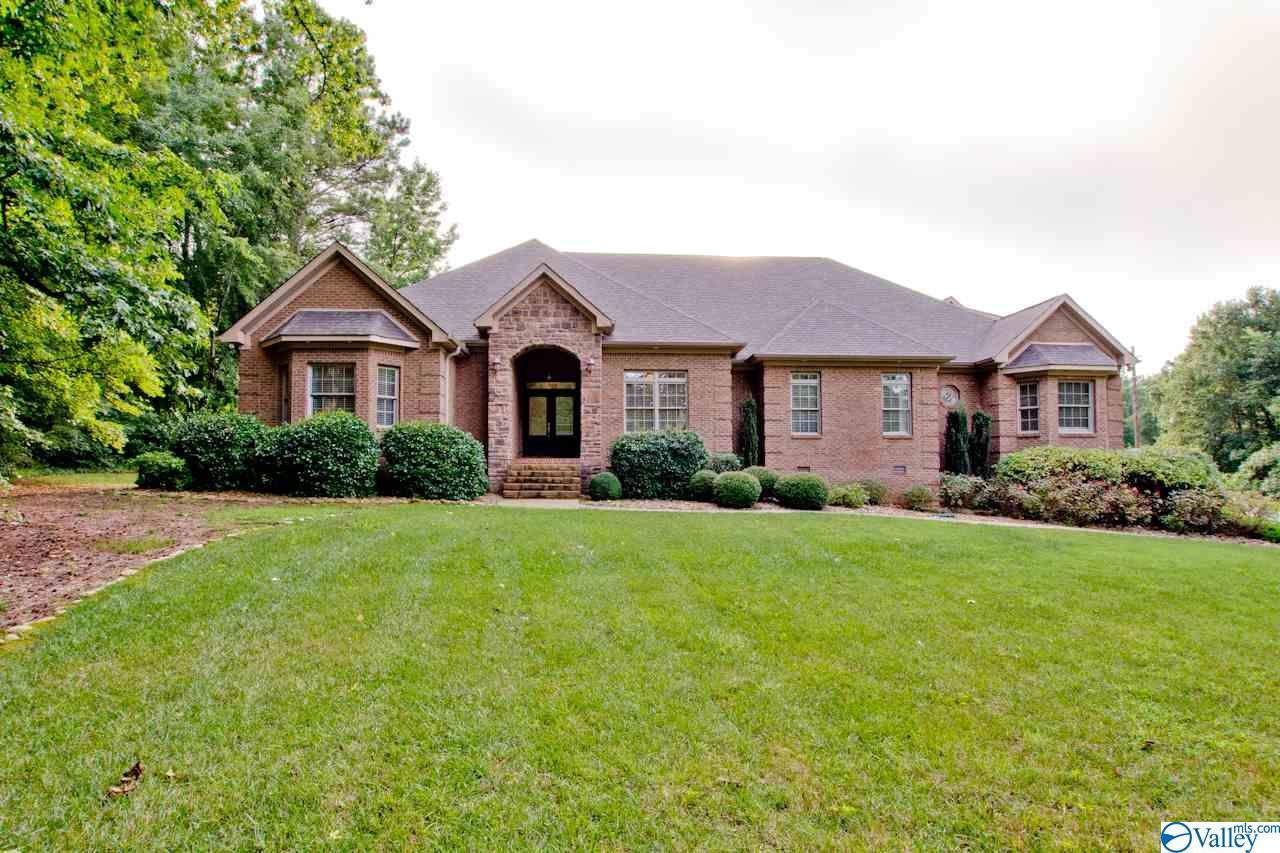 17425 Mooresville Road - Photo 1