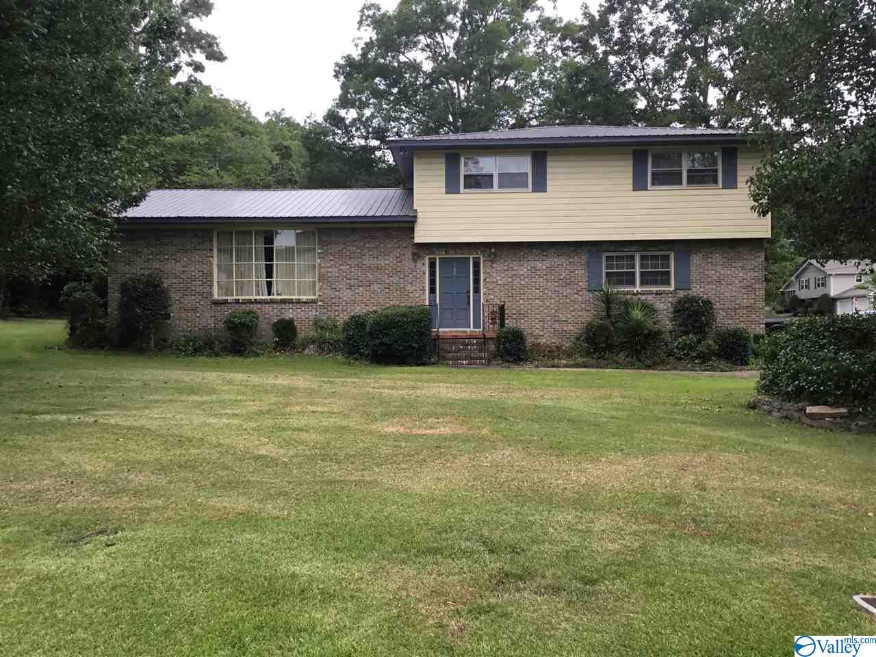 400 Lenford Avenue - Photo 1