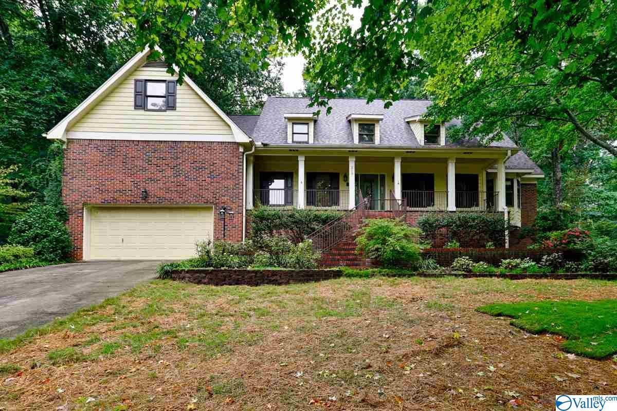 213 Ashley Way - Photo 1