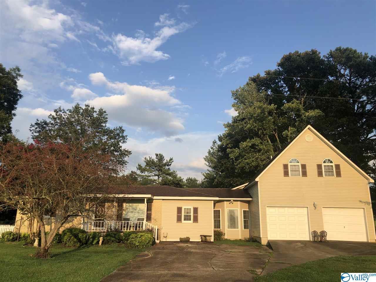 23906 Flanagan Road - Photo 1