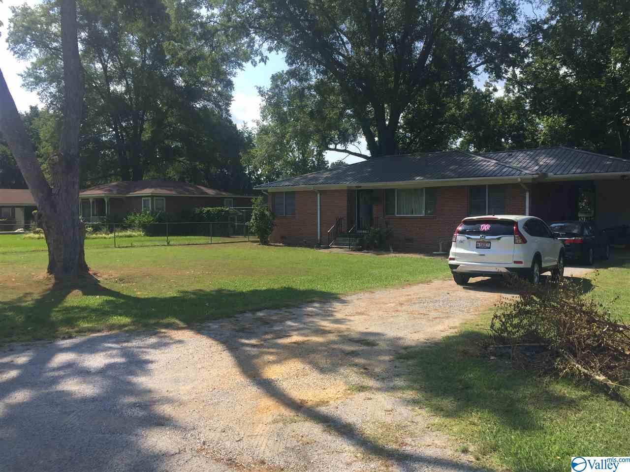 414 Pauline Avenue - Photo 1