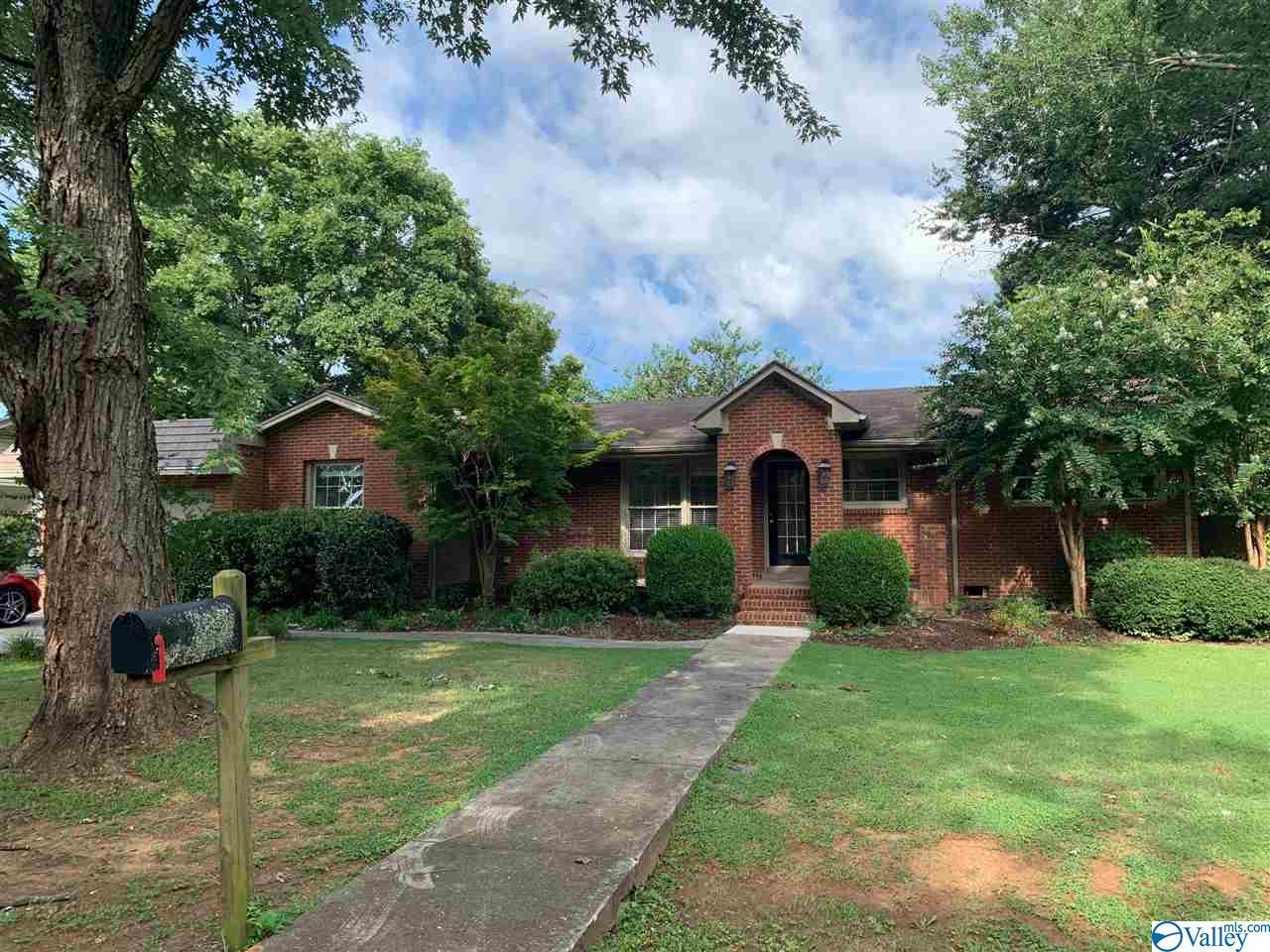 324 Crestview Street - Photo 1