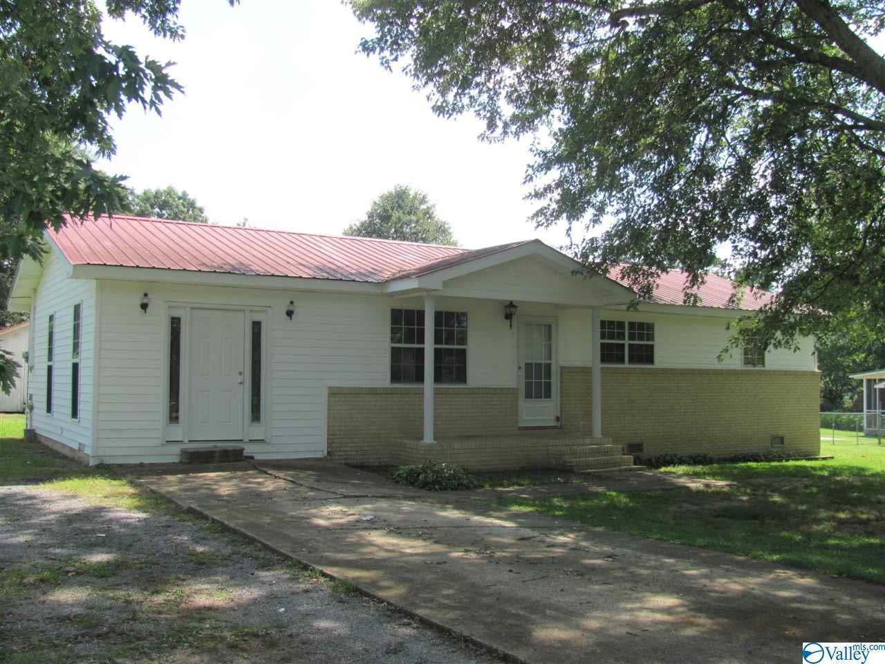 407 Garmon Avenue - Photo 1